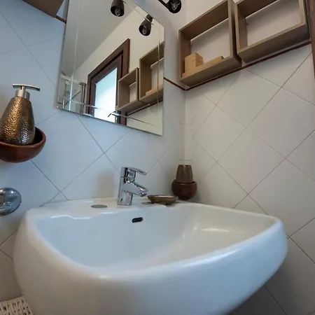 231- Annuncio Non Attivo Apartamento Zoagli